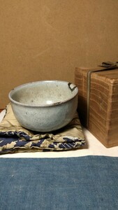【哲】釉色の良い斑唐津茶碗（江戸初期）