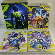 クーポンで3000円引　仮面ライダーゼロワン Blu-ray COLLECTION 全3巻セット　全巻収納BOX付属　初回版　特典全付_画像4