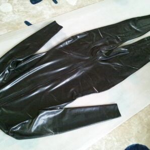 rj003ラテックス ラバー キャットスーツ latex フロントジッパー男性XS～男性XL サイズ、色選べます。受注生産の画像2