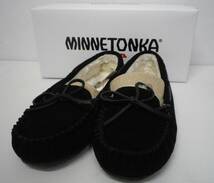 CH1013c MINNETONKA レディース モカシン Cally Black 26cm_画像1