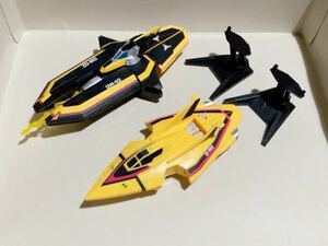  Ultraman Tiga BANDAI DX Guts vehicle Guts Wing 2 номер Guts Wing 1 номер DXGUTS vehicle 