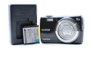 ★美品★ フジフィルム FUJIFILM FinePix F200EXR ブラック