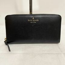 和114★ kate spade NEWYORK ケイトスペード ニューヨーク レザー 長財布 ウォレット ラウンドジップ レディース ブラック_画像1