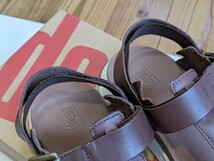 ☆★☆フィットフロップ fitflop レザーサンダル ARLO LEATHER BACK-STRAP SANDALS US8 26cm 中古 定価25,300円 コンフォートシューズ_画像6