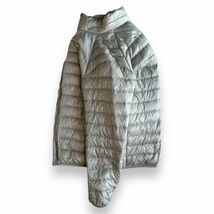 UNIQLO ユニクロ 315-069087 ウルトラ ライト ダウン ジャケット 軽量 スタンドカラー インナーダウン 撥水 防寒 ジャンパー M グレー_画像7