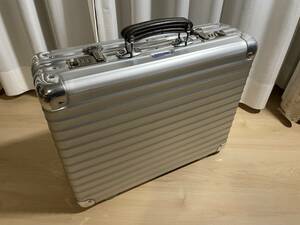 リモワ クラシック・フライト Aktenkoffer 976.12 RIMOWA Classic Flight