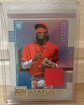 2023 Panini chronicles status Elly de La Cruz ジャージレリック RCカード 40/99_画像1