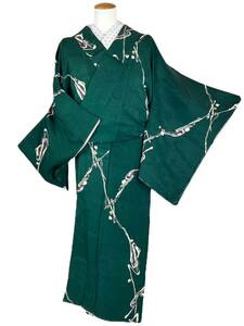 小紋 緑 アンティーク着物 袷着物 着物 きもの カジュアル着物 リサイクル着物 kimono 中古 仕立て上がり 身丈139cm 裄丈61.5cm