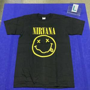 SR14B1. バンドデザインTシャツ Lサイズ　NIRVANA ① ニルヴァーナ　半袖Tシャツ