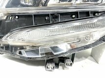 ★研磨美品★ トヨタ エスクァイア ZRR80/85 ZWR80 後期 純正 左 LED ヘッドライト ICHIKOH28-241 刻印F （73A-32）_画像3