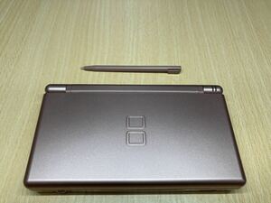 ニンテンドーDS Lite メタリックロゼ　タッチペンあり　任天堂 ニンテンドー　Nintendo ニンテンドーDSライト Nintendo DS Lite 