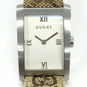 GUCCI　グッチ　腕時計　8600J　0008855　SS×革　QZ　シルバー文字盤　稼働○【BKAJ2019】