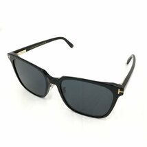 TOM FORD　トムフォード　サングラス　TF891-K　01A　59□19-150　箱 ケース メガネ拭き付き【BKAT3004】_画像1