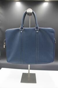 # LOUIS VUITTON ルイヴィトン M30639 ポルト ドキュマン ヴォワヤージュ PM タイガ レザー ビジネスバッグ ハンドバッグ ショルダー