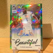 2023 Donruss Green Cracked Ice Prizm Beautiful Game Yunus Musah Auto BA-YMH USA サインカード　サッカー　soccer Panini トレカ_画像1