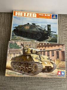 未組立 ITALERI No.209 駆逐戦車ヘッツァ TAMIYA タミヤ アメリカ戦車M4A3E8 シャーマン イージーエイト（ヨーロッパ戦線） プラモデル