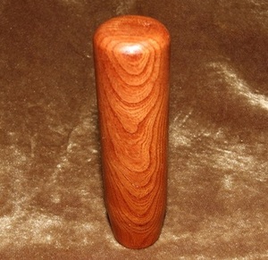 木製シフトノブ(材質：けやき）10ｘ1.5mm（RD-31.5D115.8L)