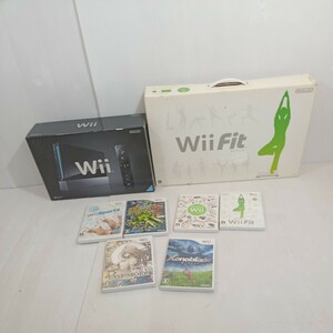 Wii Nintendo rvl-001 本体　ソフト　wii Fit まとめ売り　クロ　ブラック　（0）