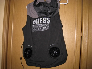 DRESS ドレス [90] エアロベスト AIRBORNE ファン付ベスト ブラック/グレー Lサイズ　バッテリー別売り