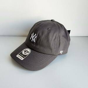 【未使用】MLB メジャーリーグ キャップ 帽子 47BRAND ニューヨーク ヤンキー 灰色 CAP フリーサイズ　Yankees 