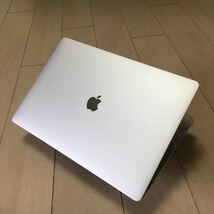 期間限定 3日まで! 701) Apple MacBook Pro 16インチ 2019 Core i9 2.4GHz/RAM 16GB/SSD512GB（139701）_画像5