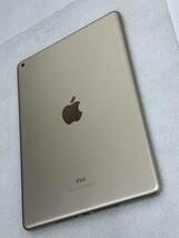 ★ ジャンク Apple IPad 9.7 (第5世代) 32GB Wi-Fi A1822 ゴールド MPGT2 LL/A 本体 部品取り外し用 ★_画像4