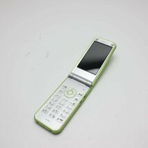 超美品 N-06B グリーン 即日発送 DoCoMo ガラケー NEC Nー06B 本体 白ロム あすつく 土日祝発送OK_画像1