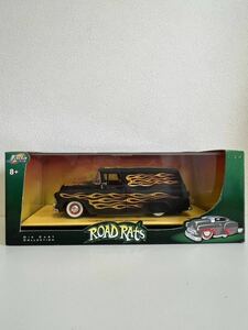 Jada TOYS ROAD RATS '57 CHEVY SUBURBAN 1/24　マットブラック【艶消し】