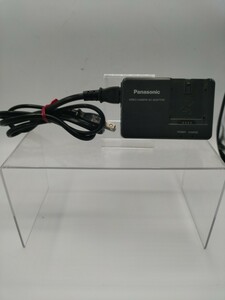 7546-11　パナソニック　Panasonic　VSK0629 バッテリー 充電器　電源コード付き　動作未確認　現状品