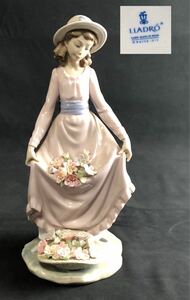 1000円〜■LLADRO リヤドロ リアドロ 花バスケット ♯5027 女性 フィギュリン 陶器人形 置物 インテリアokoy2233003★o9062