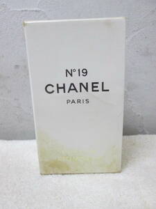 (95)♪シャネル CHANEL No19 香水 PARFUM アトマイザー 10ml 未使用