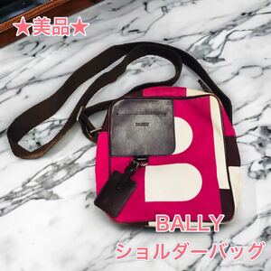 【美品】BALLY ショルダーバッグ　ピンク　ホワイト　ポーチ　タグ　バリー