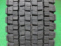 Y539【送料無料】225/80R17.5 123/122 超溝高 8.5分山 スタッドレス DECTES SP001 22年製 6本 激安 中型 4トン トラック キャンター エルフ_画像6