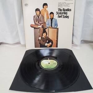 1107-207□LP盤 レコード THE BEATLES yesterday and today ビートルズ 国内盤 EAS-80568 再生未確認 東芝EMI