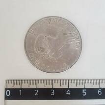 1110-221□アンティークコイン 1972年 アメリカ アイゼンハワー 1ドル ワンダラー ONE DOLLAR LIBERTY コイン 22.6ｇ_画像5