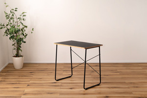  simple . compact Work desk black color width 80