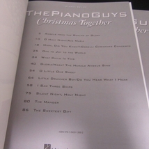 別冊チェロ・パート譜付　海外ピアノ＆チェロ楽譜 『The Piano Guys Christmas Together: Piano / Cello』 ■送185円 12曲 HAL LEONARD◇_画像2