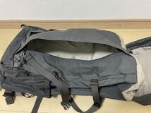 FJALL RAVEN フェールラーベン KAIPAC28 登山 ザック リュック バックパック グレー レインカバー付き_画像5