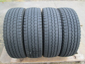 スタッドレスタイヤ【送料無料】 中古　ダンロップ　WINTERMAXX　LT03 　195/75R15　　109/107L　 4本