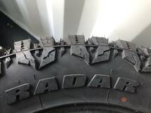 新品、未使用、引き取り可、訳アリ、RADAR TIRES 40x15.50R24LT RENEGADE RT+ 128Q 18年45週 40インチ、24インチ、長期保管品_画像3