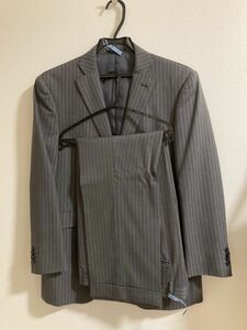 スーツ ストライプ セットアップ　メンズ　スーツ　ジャケット　パンツ　dignum 灰色
