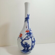 有田焼 染錦 松竹梅 鶴首花瓶 高さ24.5cm×直径9.2cm 未使用品 [焼物 花瓶 壺 壷 日本美術]_画像3