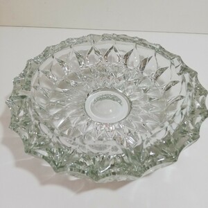 1970s 東洋ガラス ビンテージ ガラス灰皿 直径 17.2cm×高さ4.7cm [Round Glass Ashtray, Heavy Clear Glass Ashtray Vintage 日本製]