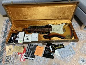 Fender エレキギター STRATOCASTER R2929 