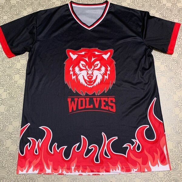 【良品 大きめサイズ】 WOLVES オオカミ 666 Vネック Tシャツ 5L