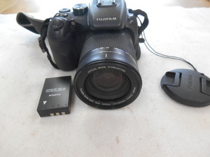 ♪ジャンク　FinePix 　S100FS　①