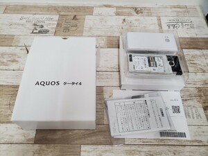 SHARP AQUOS　ケータイ4　 キャリアsoftbank機種　品番　A205SHカラーホワイト　新品、未使用に近いです 