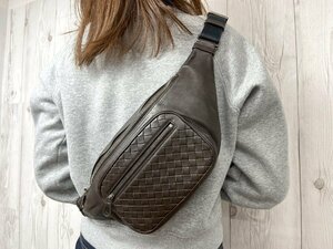 極美品 BOTTEGA VENETA ボッテガヴェネタ ボディバッグ ウエストポーチ バッグ レザー 茶 メンズ 65765