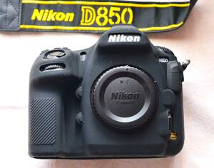 新品同様 ニコン NIKON D850 カメラケース カメラカバー 保護カバー ボデイケース 黒　VBESTLIFE シリコン製