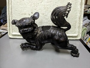 銅製 獅子古い　古玩　金属工芸　魔除け　香道具　香炉　狛犬